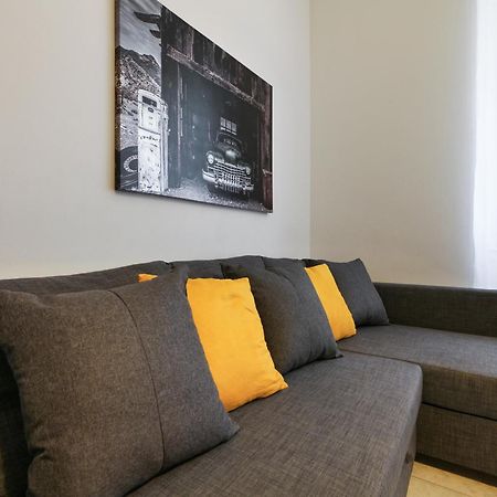 Primopiano - Brenta Lejlighed Milano Eksteriør billede