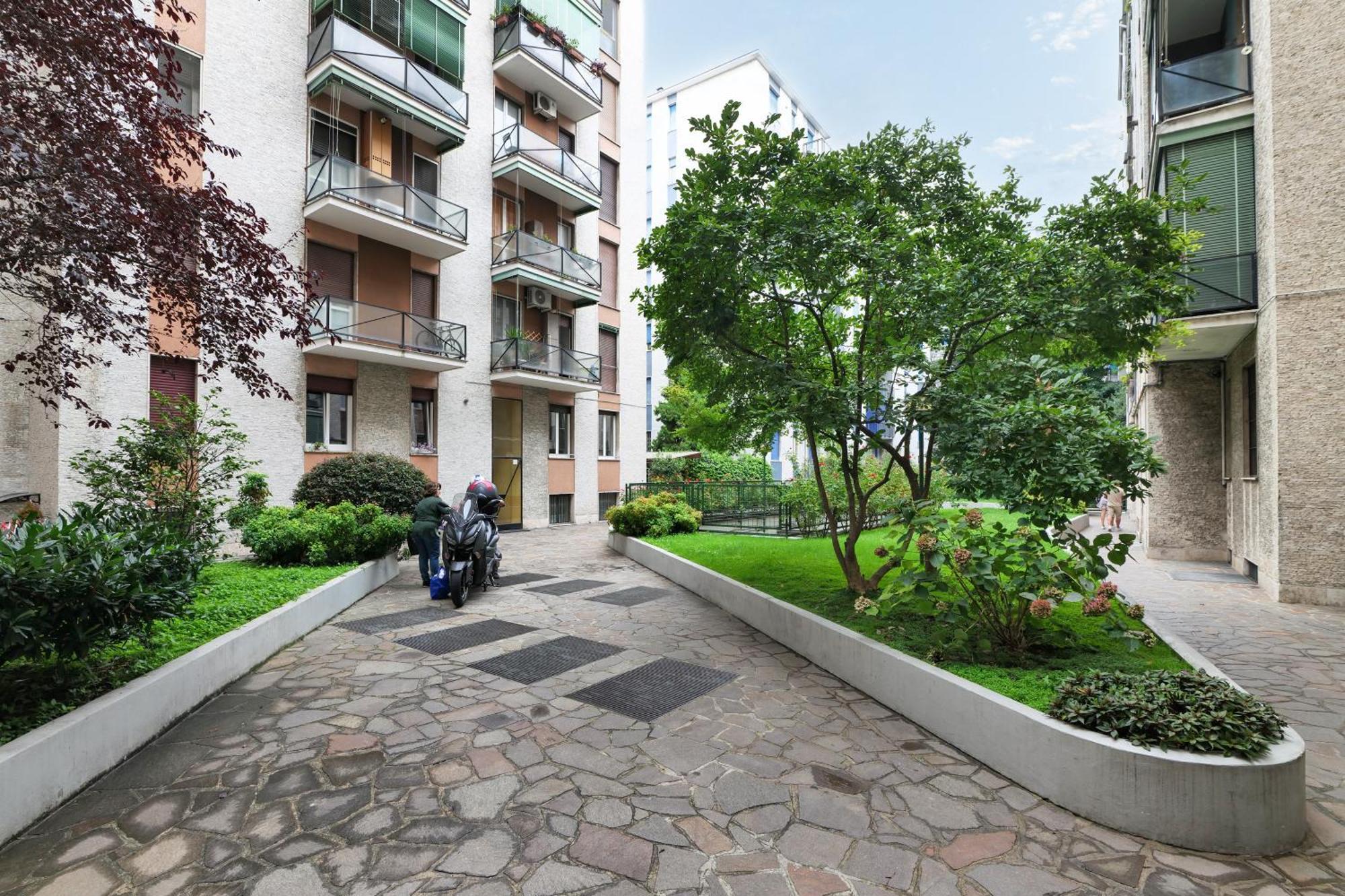 Primopiano - Brenta Lejlighed Milano Eksteriør billede